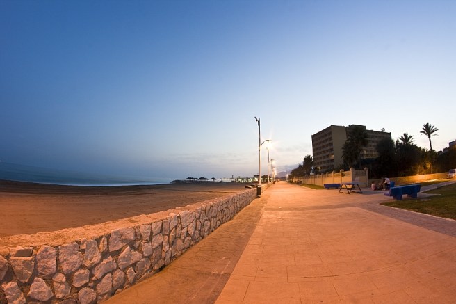 Guadalmar_-_promenada_-_panoramio